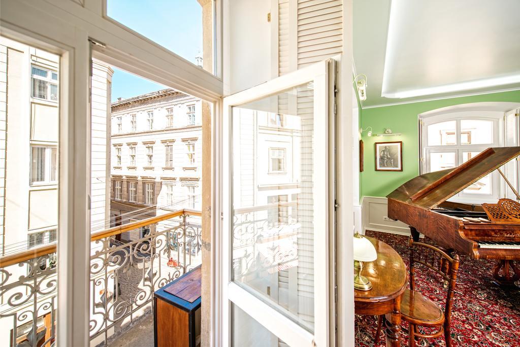 Lvivson Apartments Экстерьер фото